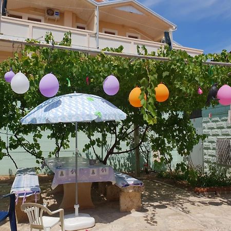Mediterranean House 50M From The Sea Nin Luaran gambar