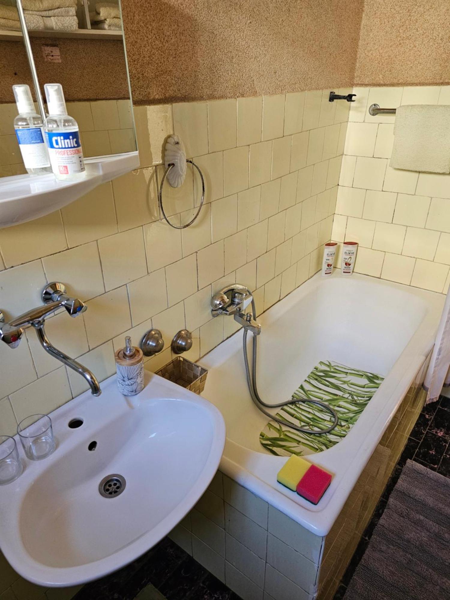Mediterranean House 50M From The Sea Nin Luaran gambar